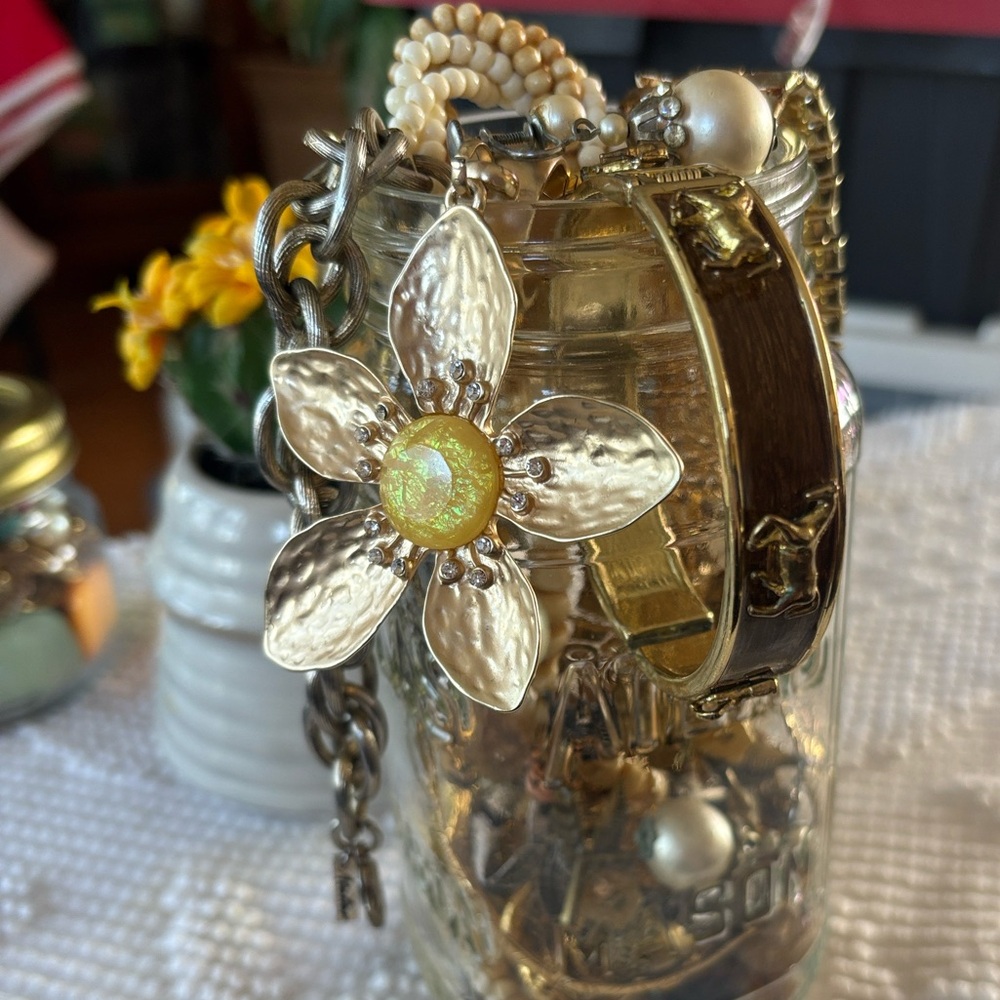 Jewelry Jar wearable NO broken pieces - Picture 8 of 8